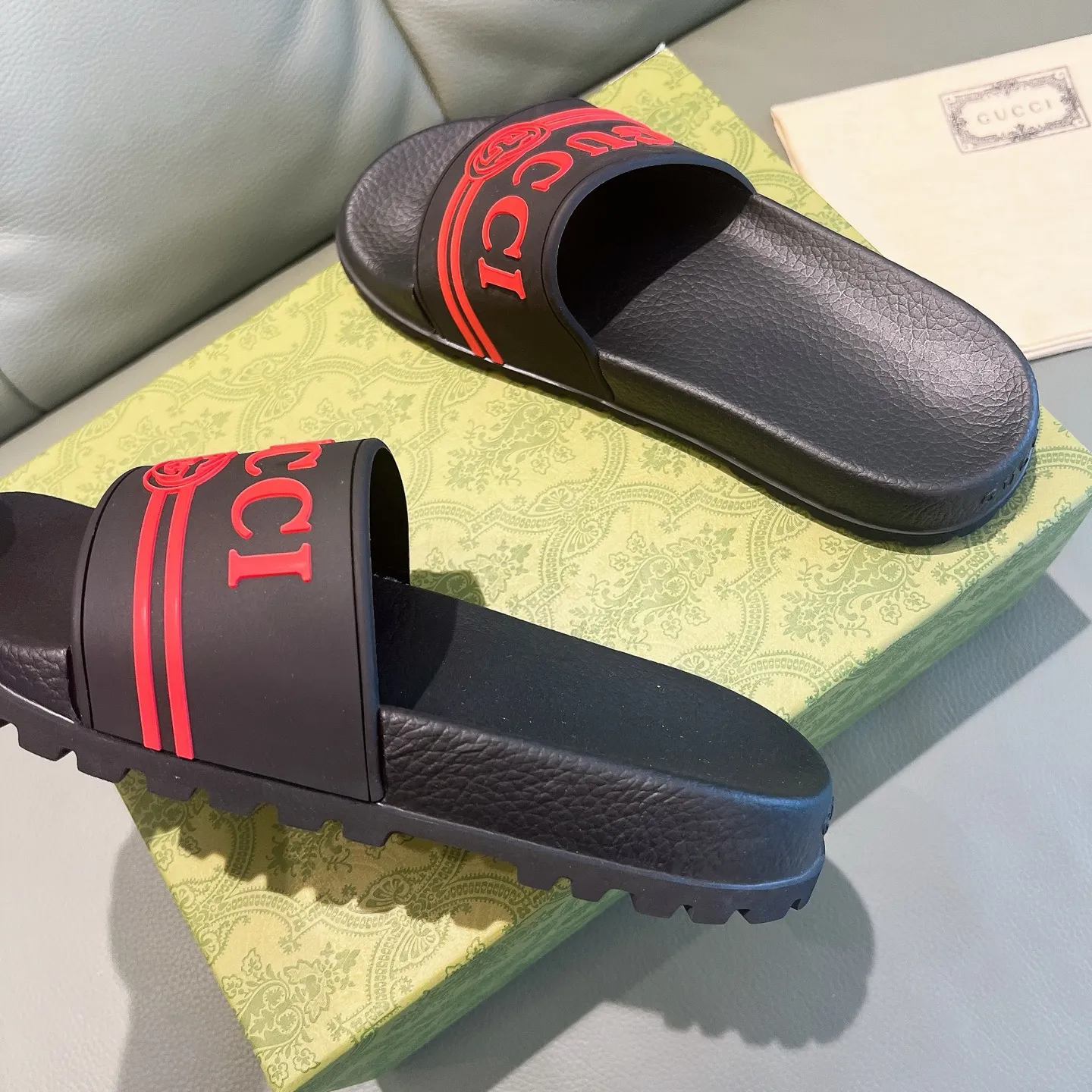 Men's Men's Shoes 130🐮🐮Gucci Gucci Slippers Gucci 2024 latest beach sandals slippers Original molding double G LOGO Original molding consistent Outsole: Men's Men's Shoes u double-layer outsole Size: 35-46